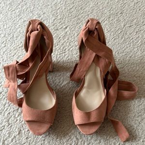 Wrap around platforms